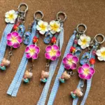 Vintage Hawaiian Brown Skin Hello Kitty Keychain Pendant Kawaii Charm Shiny Crystal Slippers Hello Kitty Pendant Accessorie Gift