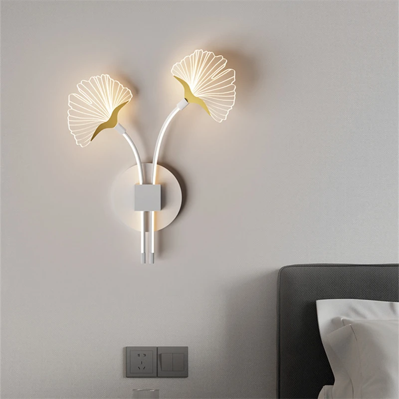 Bedroom bedside wall lamp Nordic creative personality home room lamp Modern simple and luxurious TV background wall lamp - Image 3