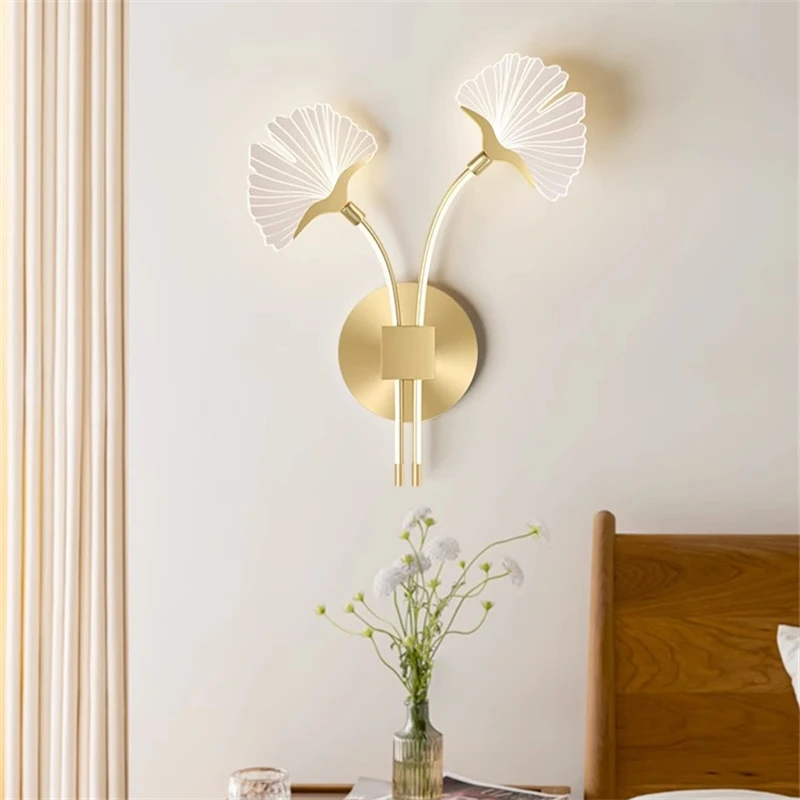 Bedroom bedside wall lamp Nordic creative personality home room lamp Modern simple and luxurious TV background wall lamp - Image 2