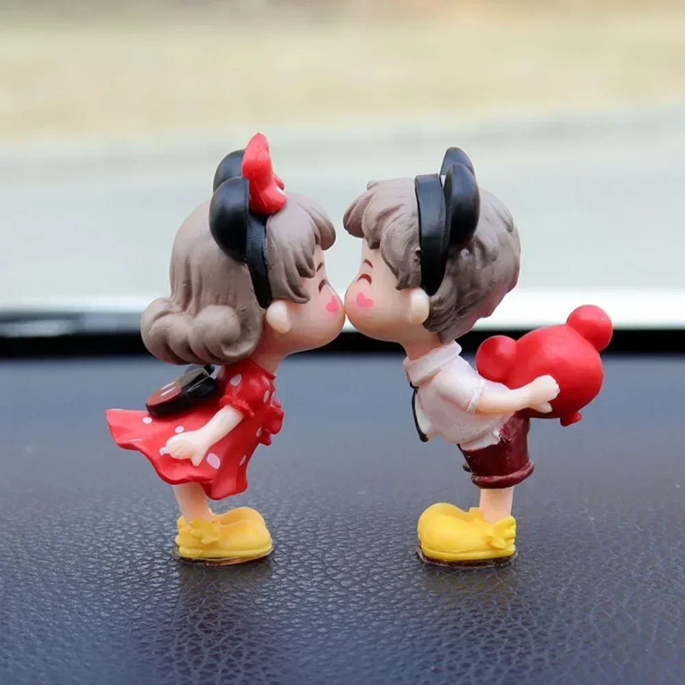 Mini Resin Couples Figurine Cute Lovers Balloon Ornament for Car Dashboard Office Desktop Valentine's Day Gift Home Decor - Image 6