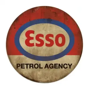 Round Wall Hanging Plaque - Vintage Motor Oil Metal Sign, Stylish Rustic Automotive Advertising Art for Bar Garage