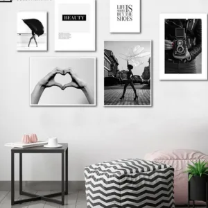 Holding Hand Beauty Quotes Fashion Girl Poster Black Whtie Canvas Wall Art Print Nordic Painting Modern Style Decoration Picture