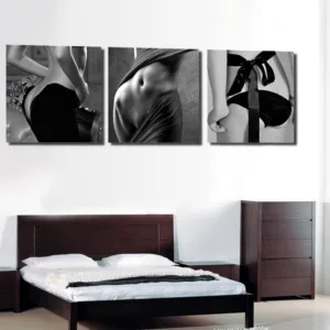 Modern Sexy Woman Postet Nude Poster Nordic Wall Art Half-naked Painting Pictures Living Room Bedroom Home Decoration Artwork