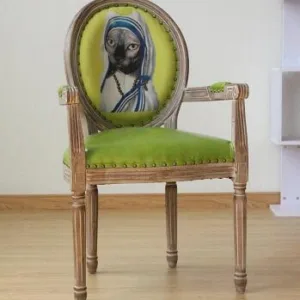 Real wood dining chair European leisure chair. Creative nail chair. Armchair