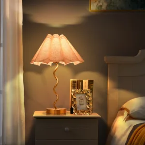 Gold Modern Table Lamp, Scalloped Pleated Desk Lamps Wavy Lamp for Bedside, Bow Table Lamps for Kitchen,Bedroom,Living Room