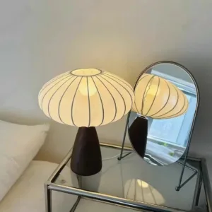 Minimally Luxurious Ceramic Fabric Desk Lamp with High-end Feel Bedroom Headboard Living Room Coffee Table Decoration Lighting