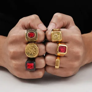 Vintage Punk Natural Red Stone Ring for Men, Gold Plated Stainless Steel Chunky Signet Ring, High Quality Fashion Jewelry Gift
