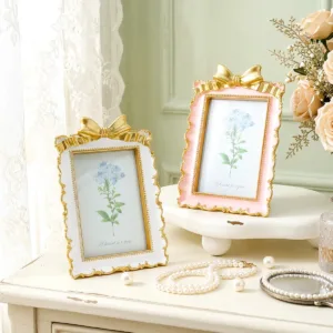 1PC, Three-Dimensional Relief Bow Photo Frame, Gold-Plated Craftsmanship Frame, A Cozy Photo Display Frame for Home Tabletop