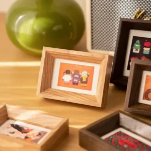 Mini Wooden Photo Frame 3 Inch Picture Display Stand Small Card Collectible Frames Tabletop Desk Ornament For Family