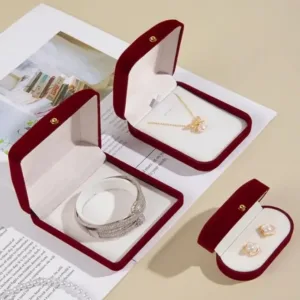 Luxury Flocking Jewelry Box Gold Buckle Pendant Ring Display Storage Box Red Earring Bracelet Packaging Box Jewelry Case